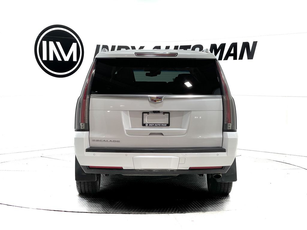 2018 Cadillac Escalade Image 5