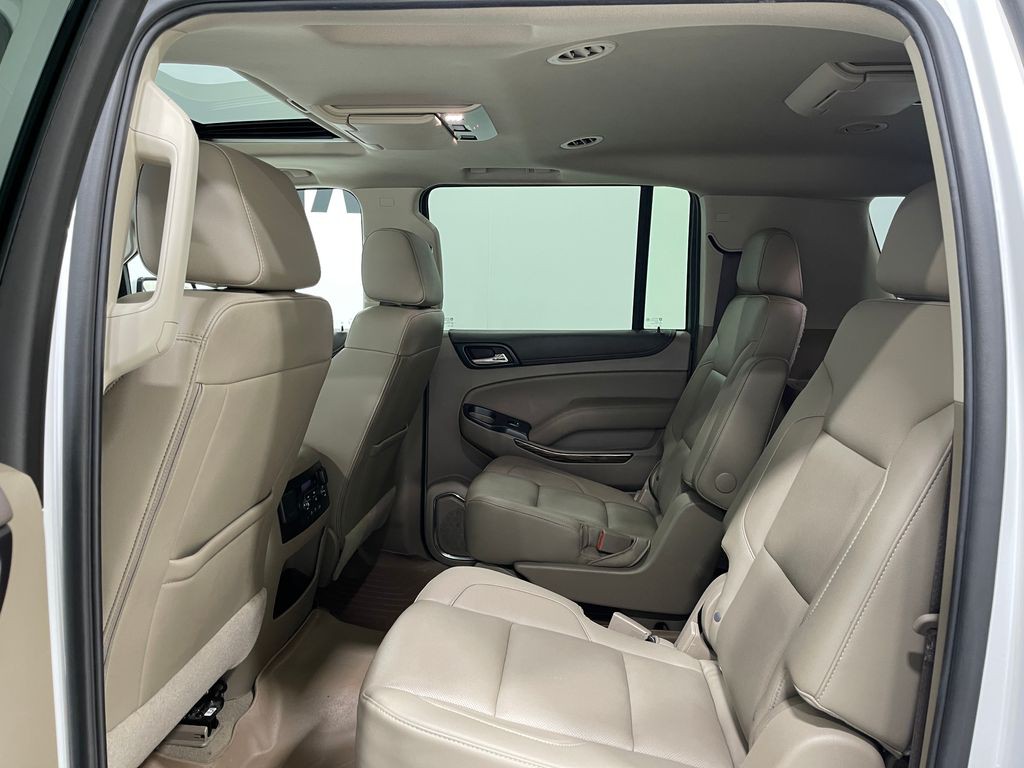 2019 GMC Yukon Image 32