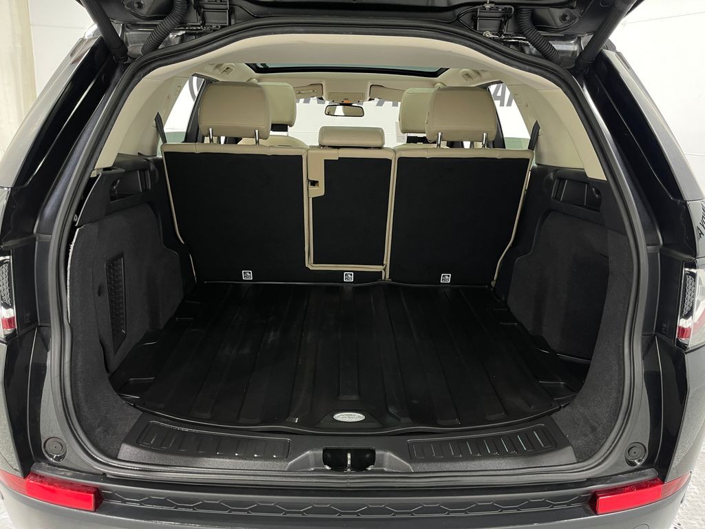 2019 Land Rover Discovery Sport Image 26