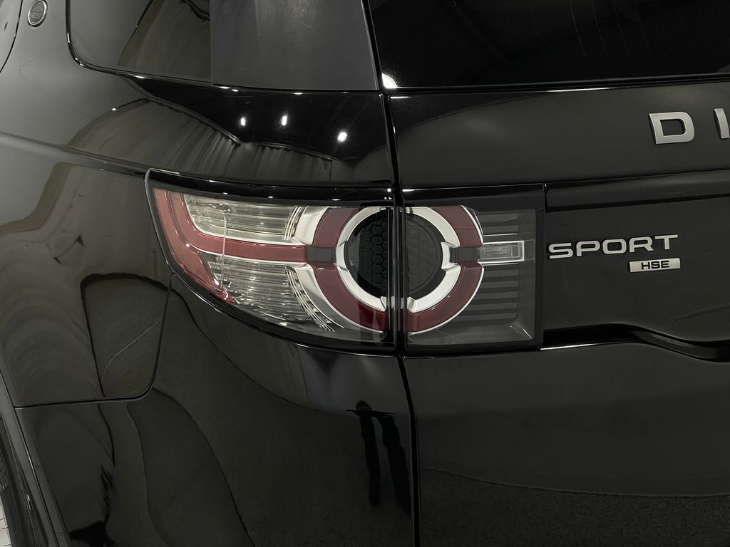 2019 Land Rover Discovery Sport Image 34