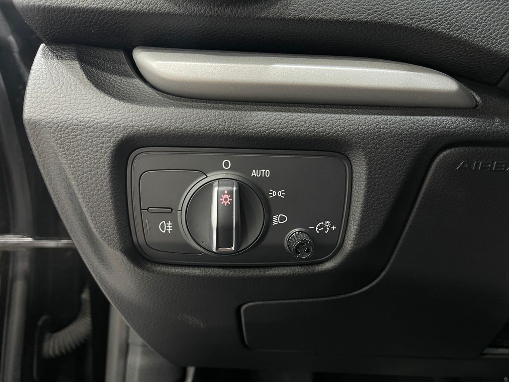 2016 Audi A3 Image 21