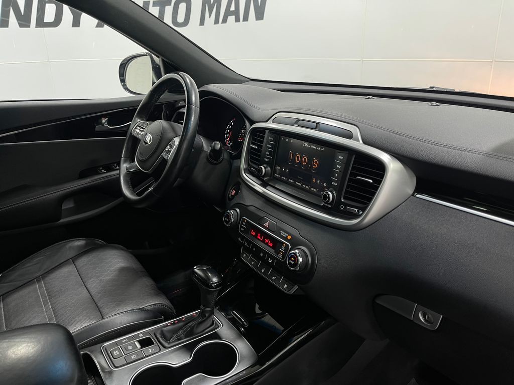 2019 Kia Sorento Image 21