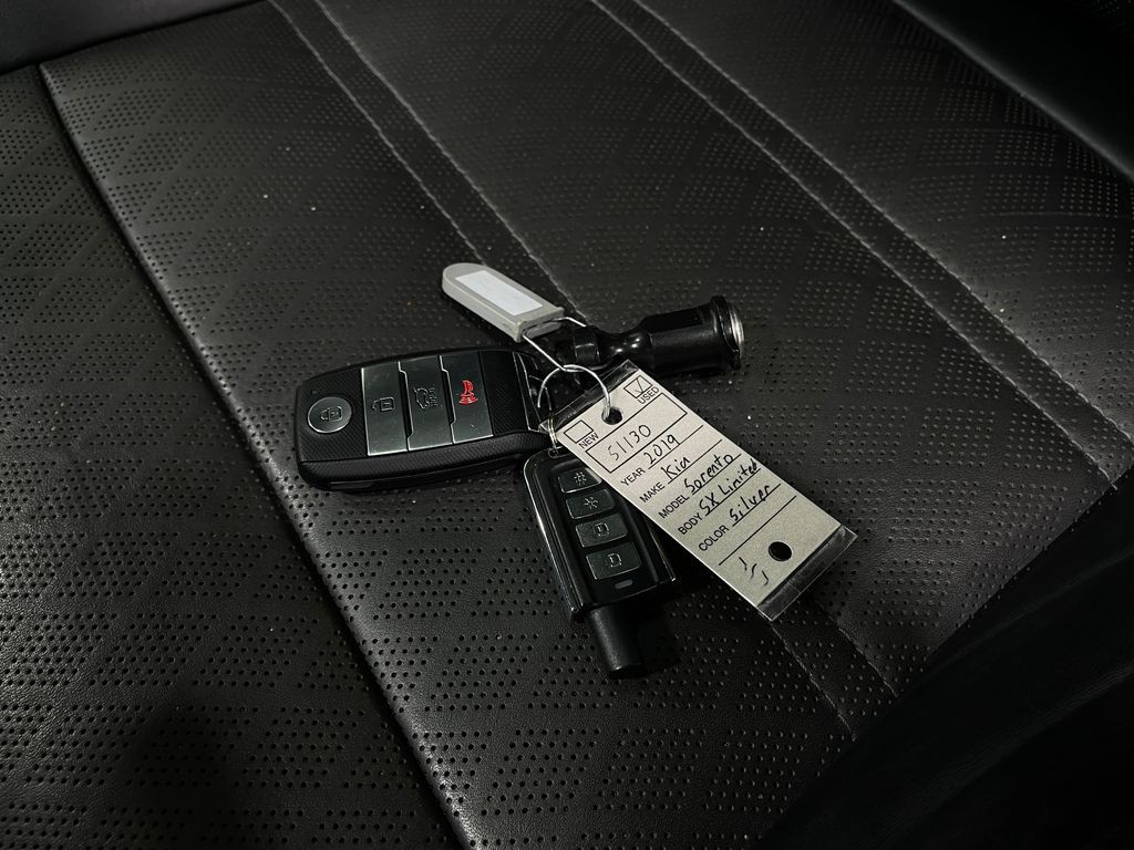 2019 Kia Sorento Image 40