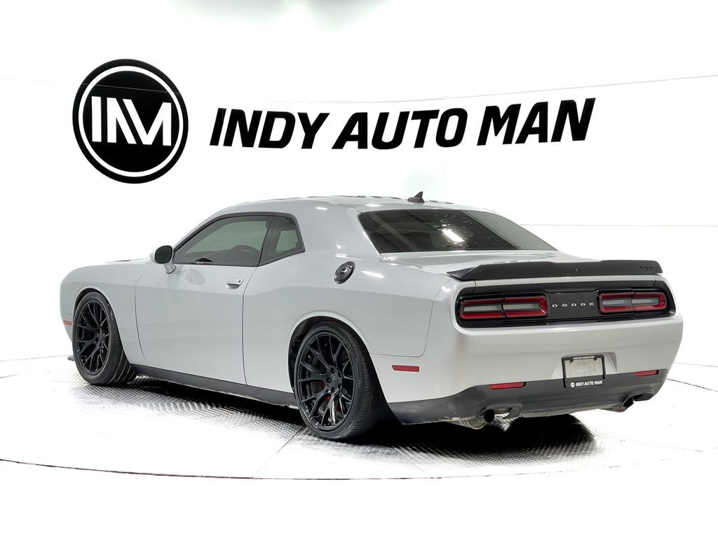 2019 Dodge Challenger Image 6