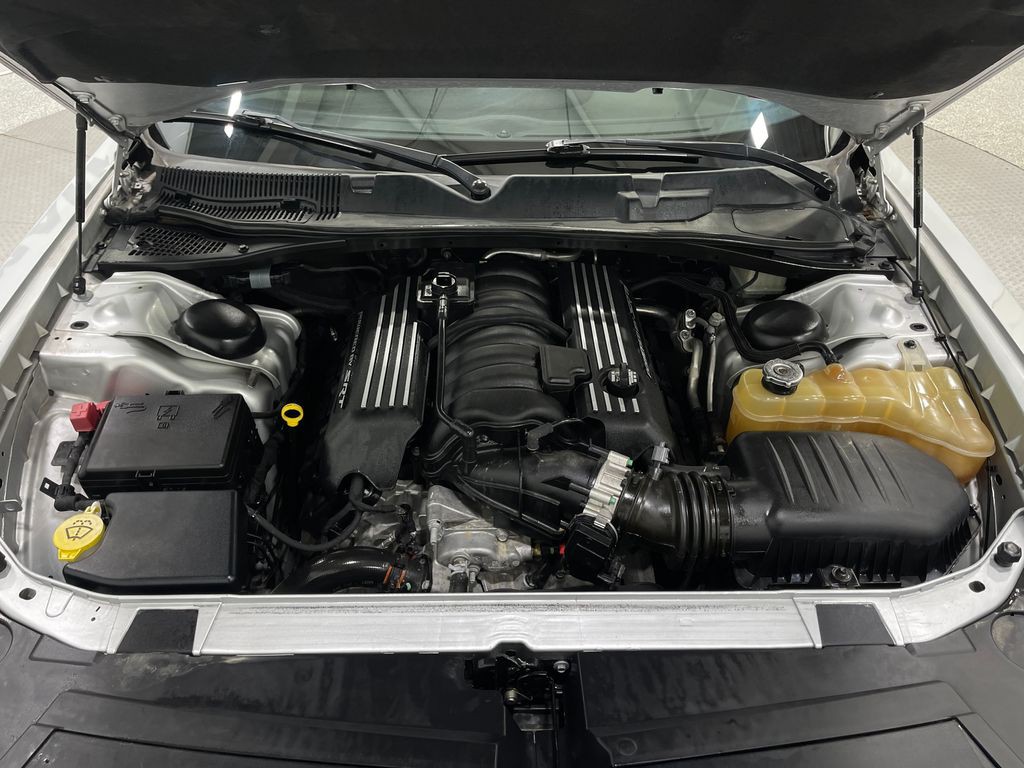 2019 Dodge Challenger Image 25