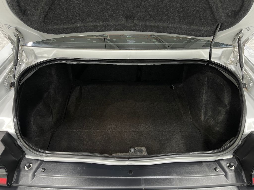 2019 Dodge Challenger Image 27