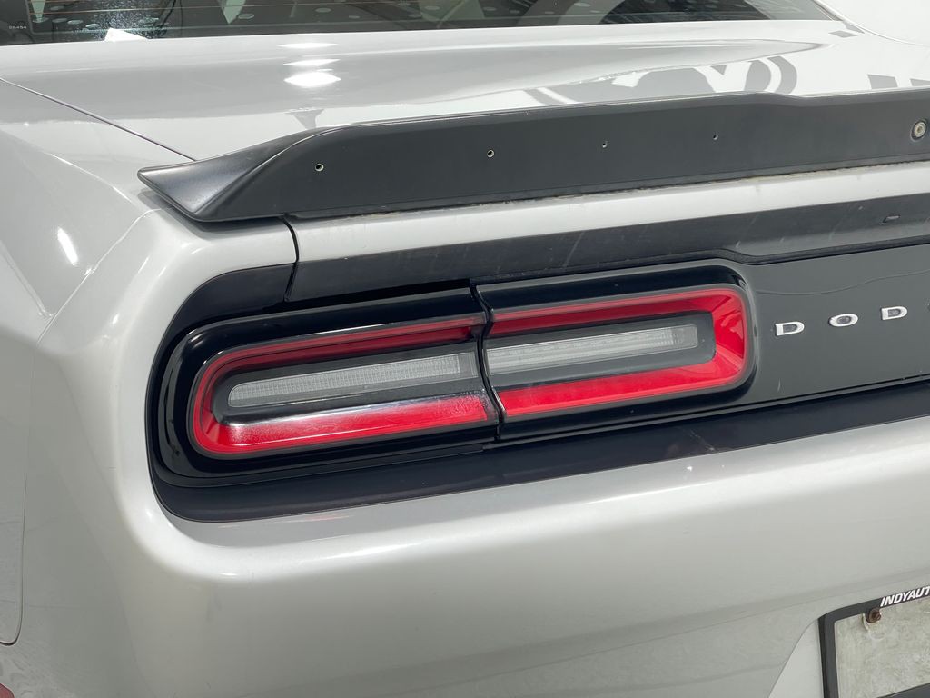 2019 Dodge Challenger Image 33