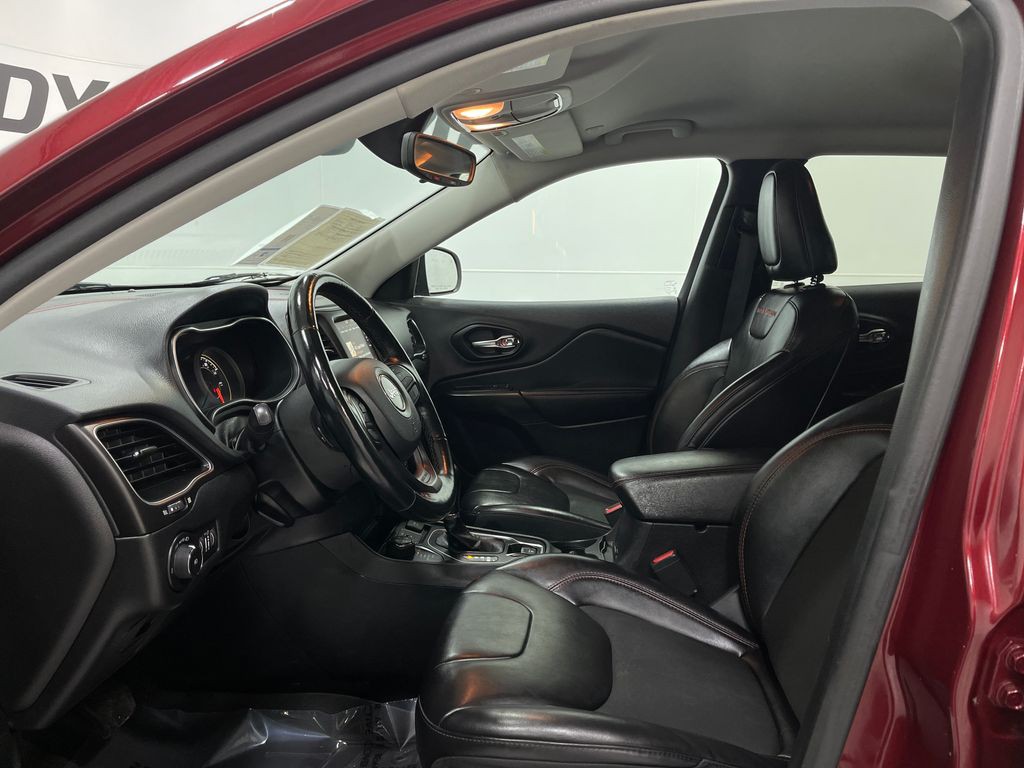 2021 Jeep Cherokee Image 13