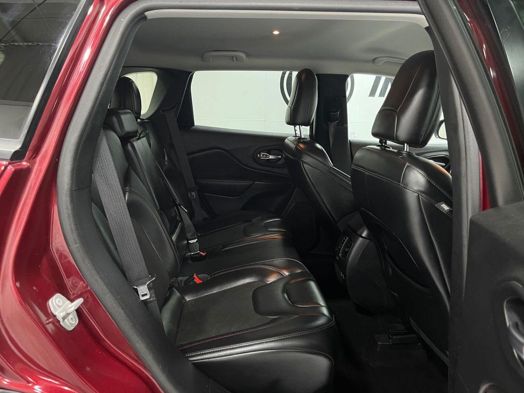 2021 Jeep Cherokee Image 31