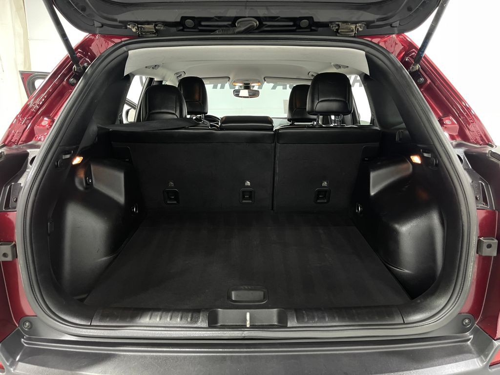 2021 Jeep Cherokee Image 26