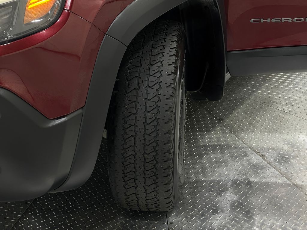 2021 Jeep Cherokee Image 36