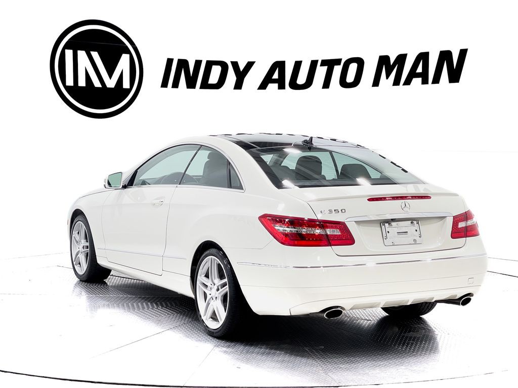 2011 Mercedes-Benz E-Class Image 6
