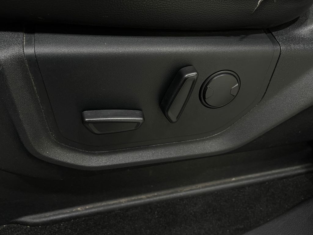 2019 Ford F-150 Image 18