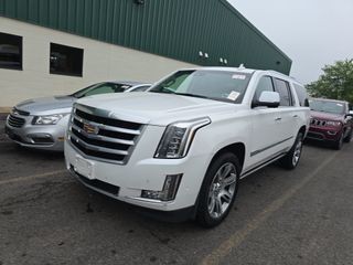 2019 Cadillac Escalade Image 3