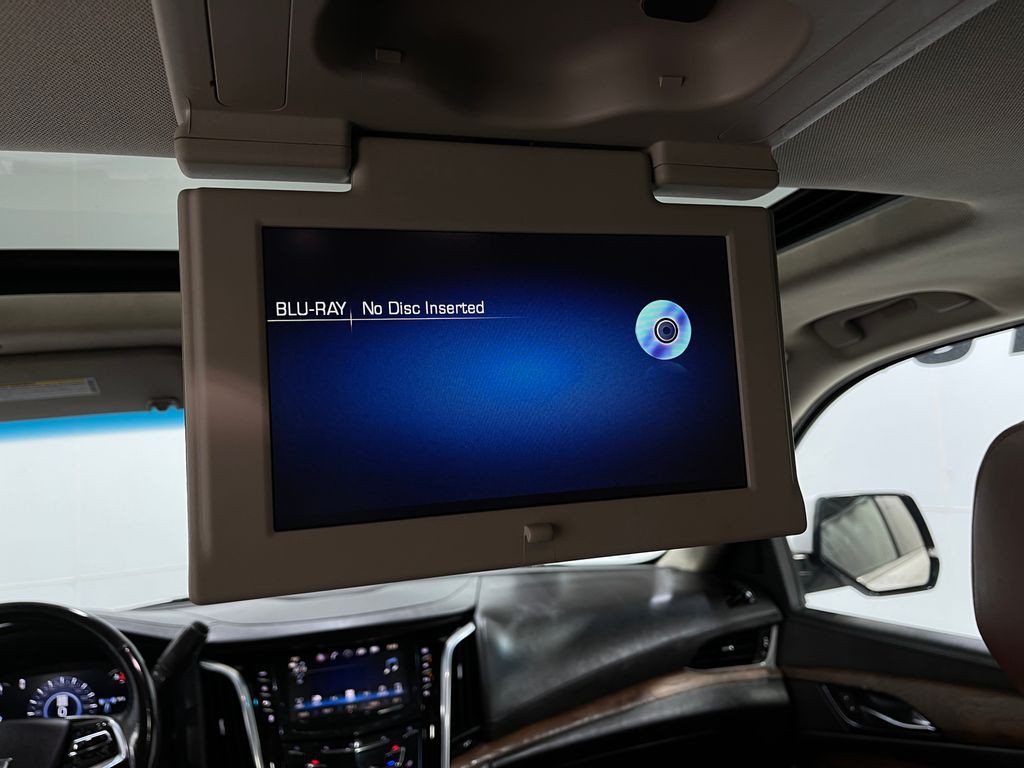 2019 Cadillac Escalade Image 12