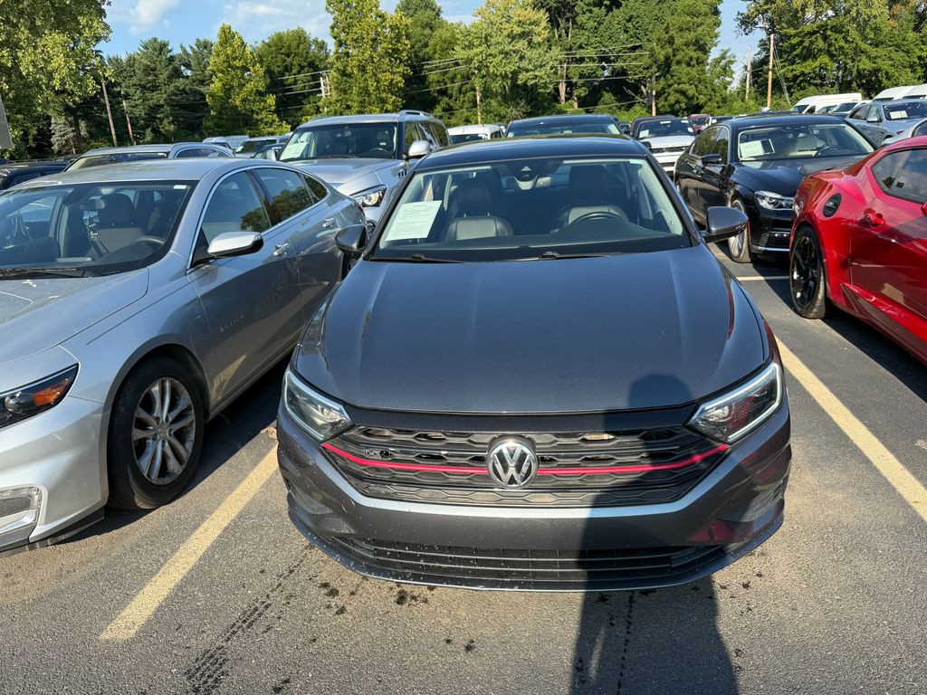 2019 Volkswagen Jetta Image 2
