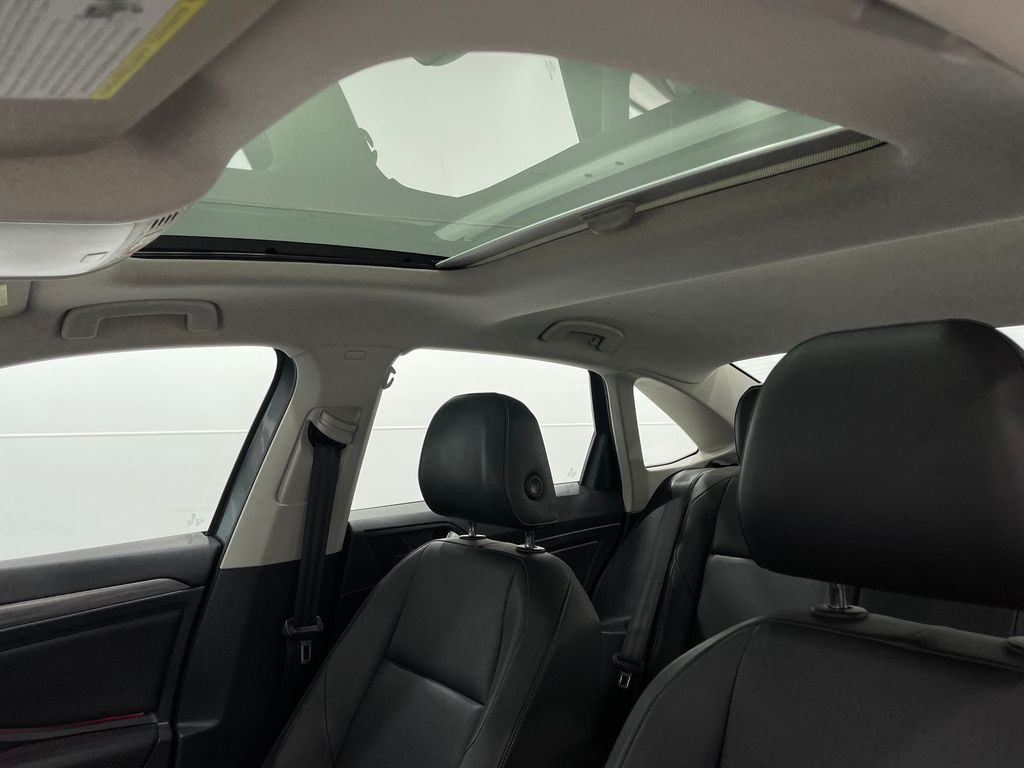 2019 Volkswagen Jetta Image 11