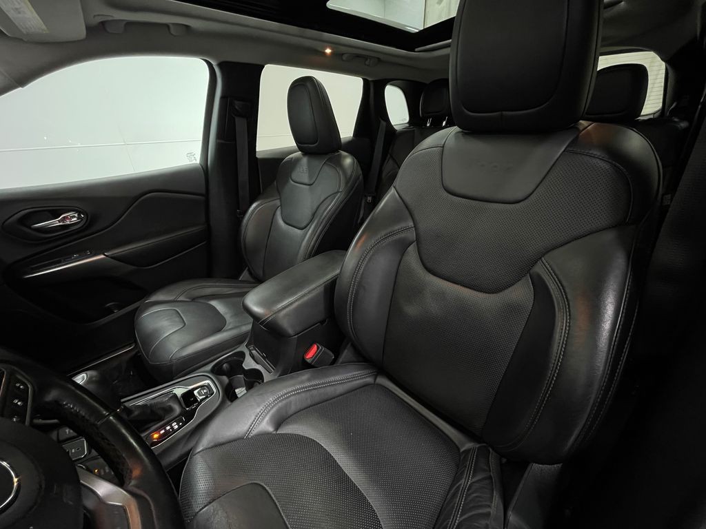 2021 Jeep Cherokee Image 14