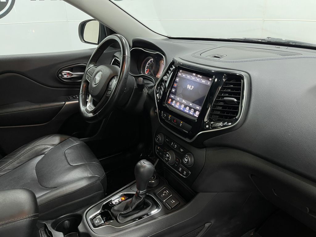 2021 Jeep Cherokee Image 20