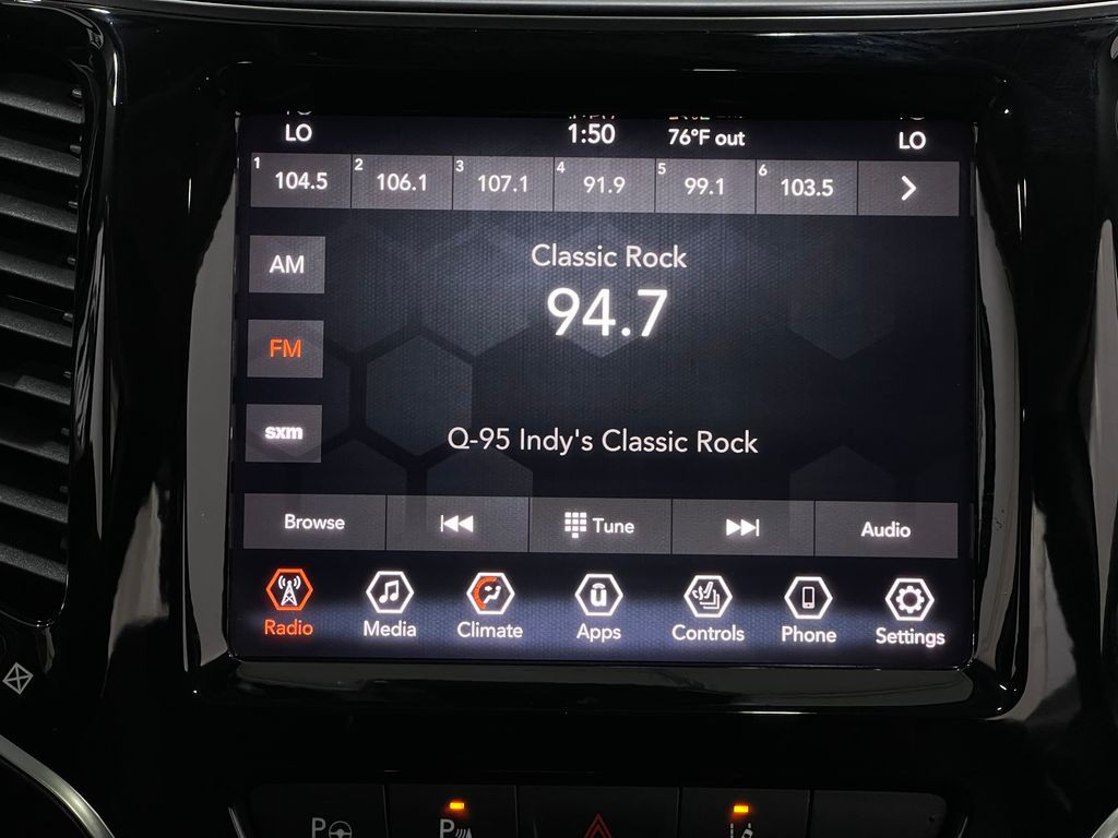 2021 Jeep Cherokee Image 24