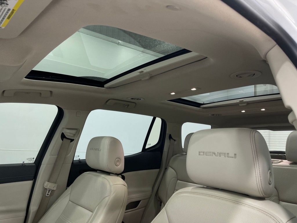 2021 GMC Acadia Image 11