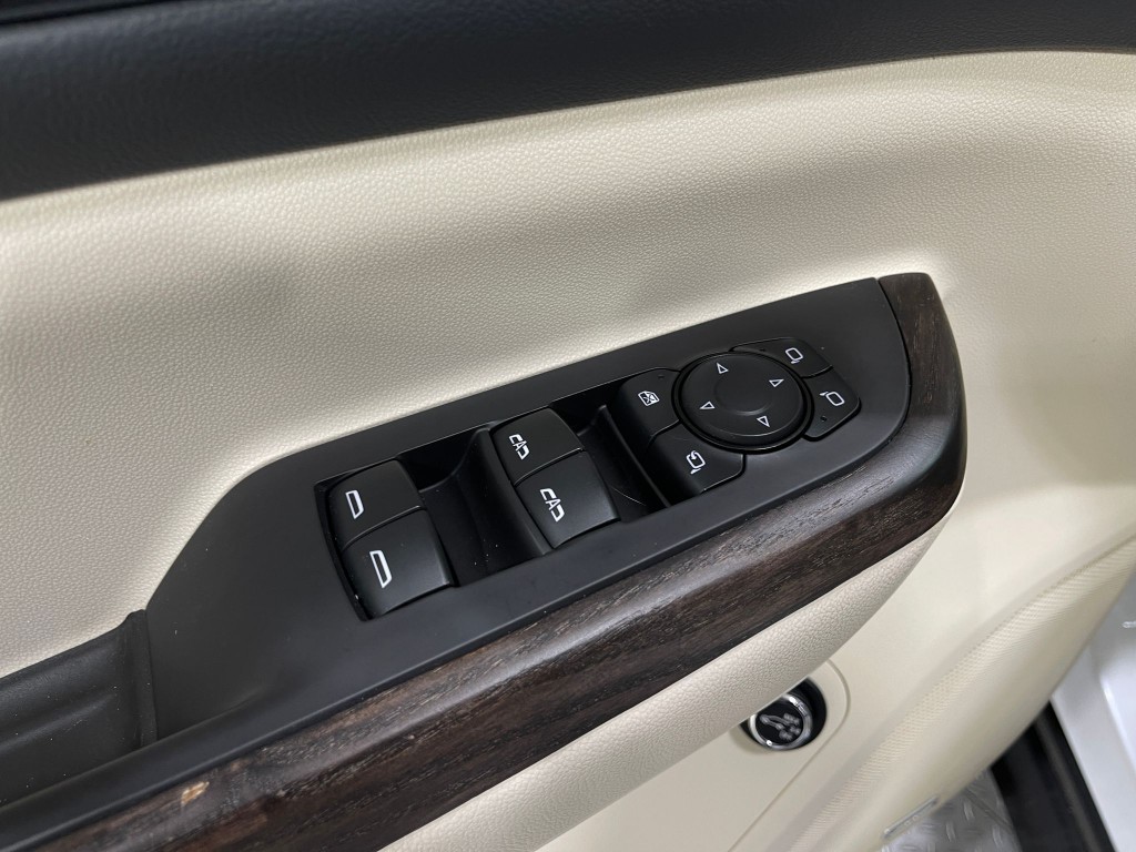 2021 GMC Acadia Image 16