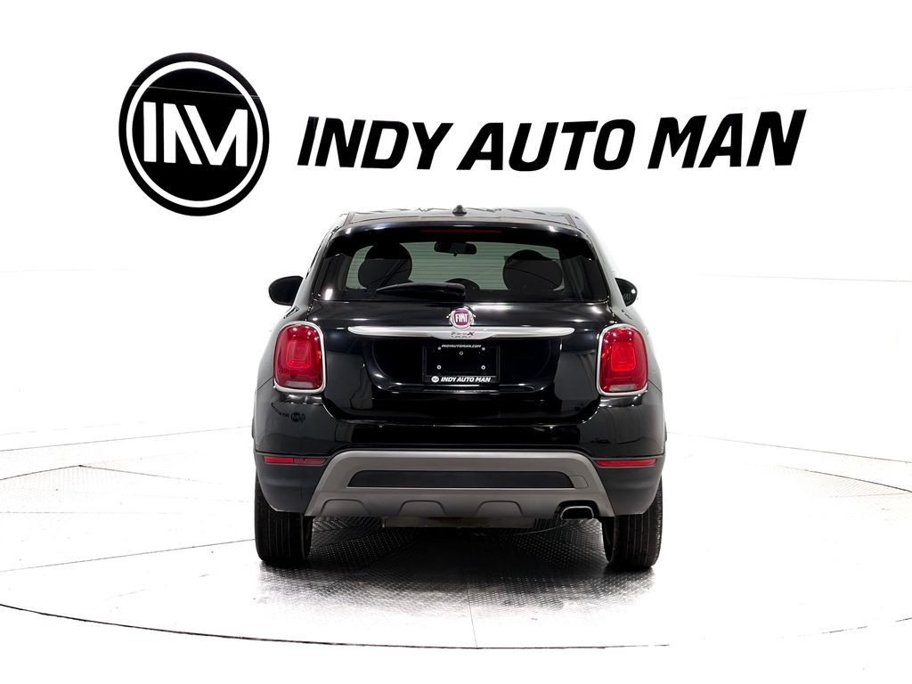 2017 FIAT 500 Image 5