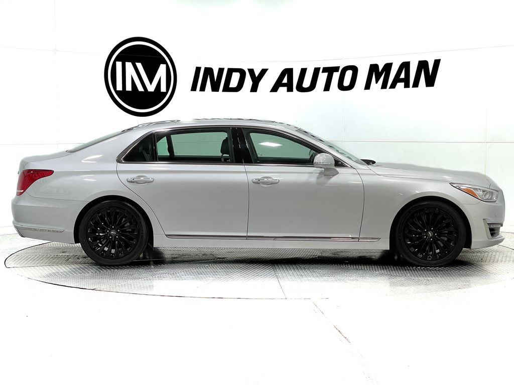 2018 Genesis G90 Image 3