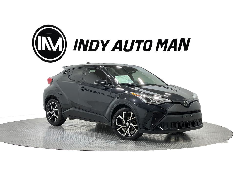 2022 Toyota C-HR Image 1