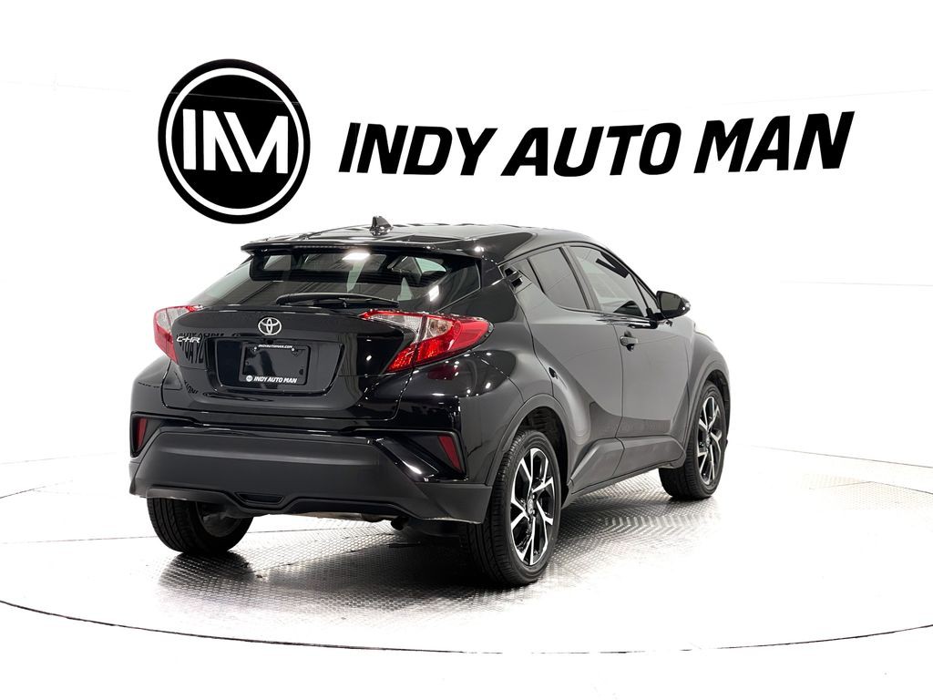 2022 Toyota C-HR Image 4