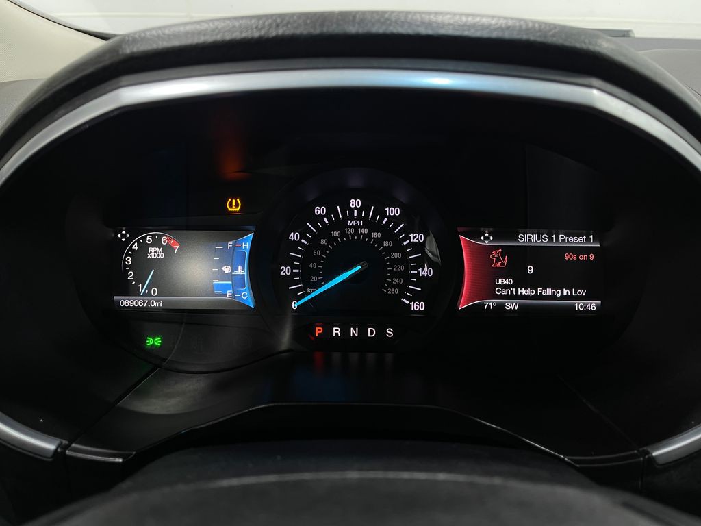 2018 Ford Edge Image 22