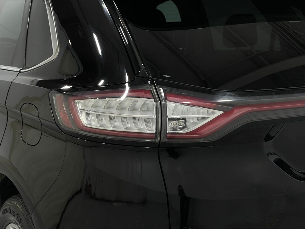 2018 Ford Edge Image 33