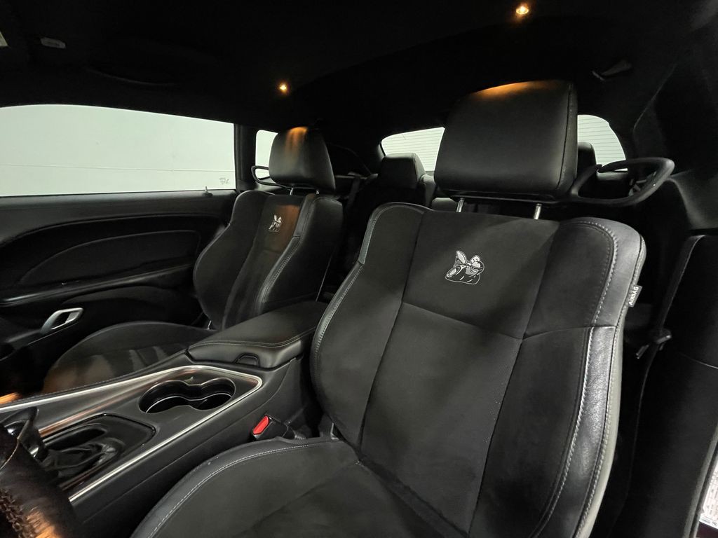2020 Dodge Challenger Image 12