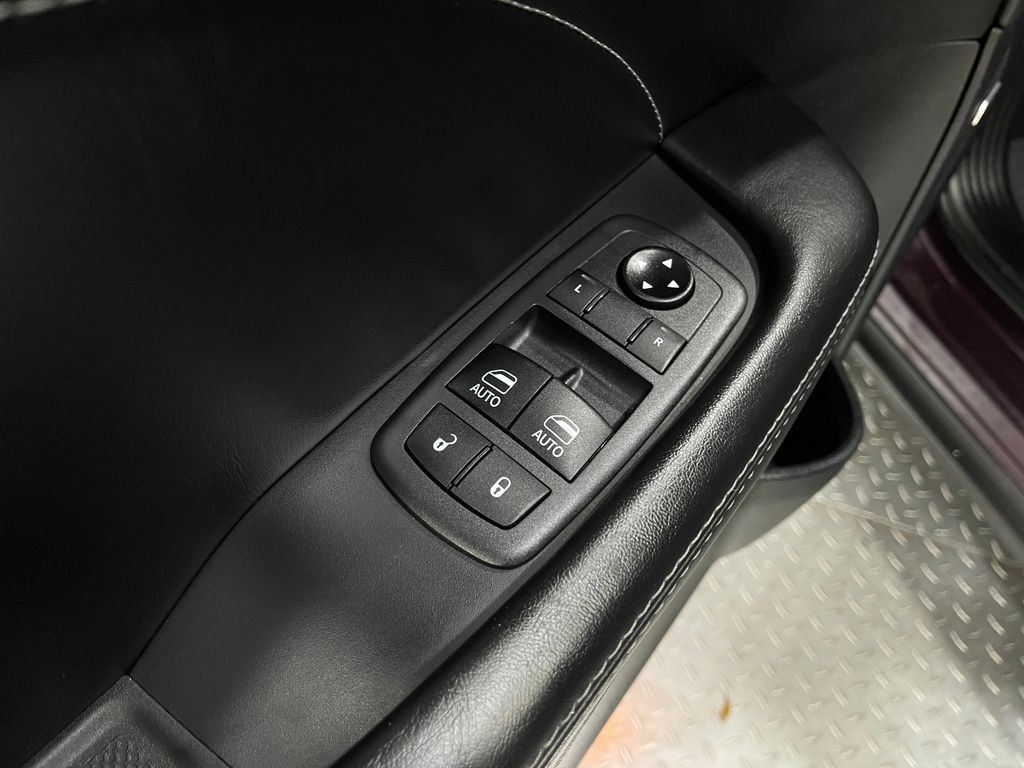 2020 Dodge Challenger Image 14