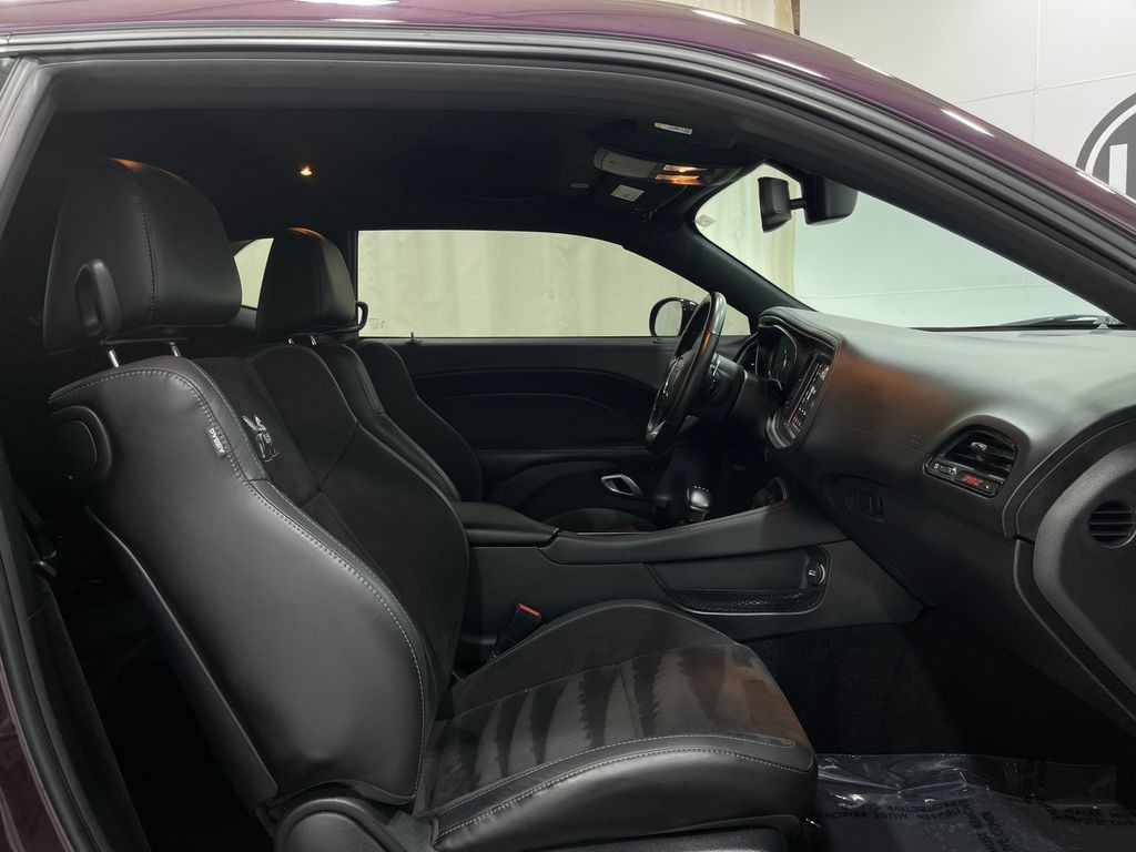 2020 Dodge Challenger Image 31