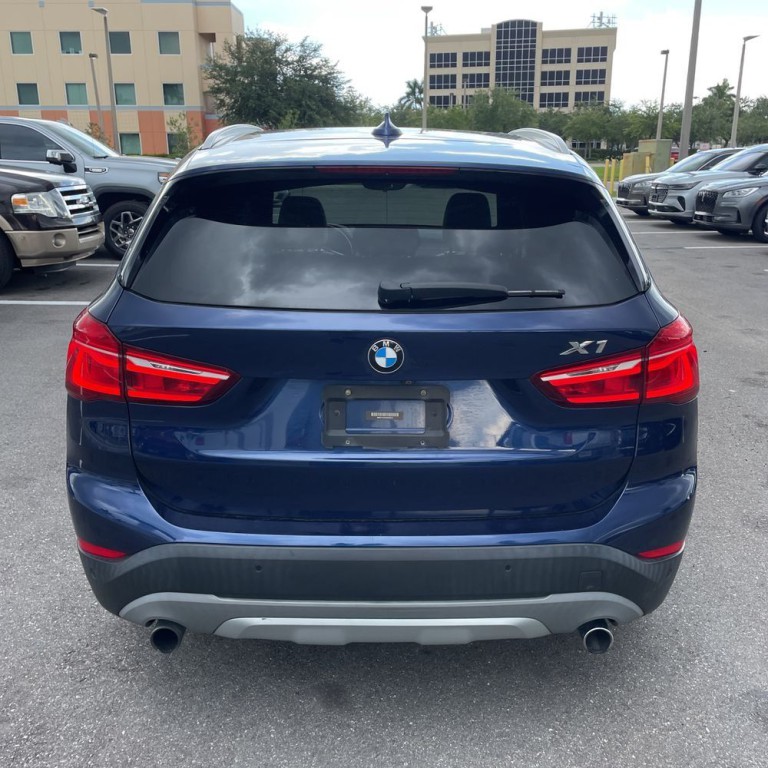 2016 BMW X1 Image 7