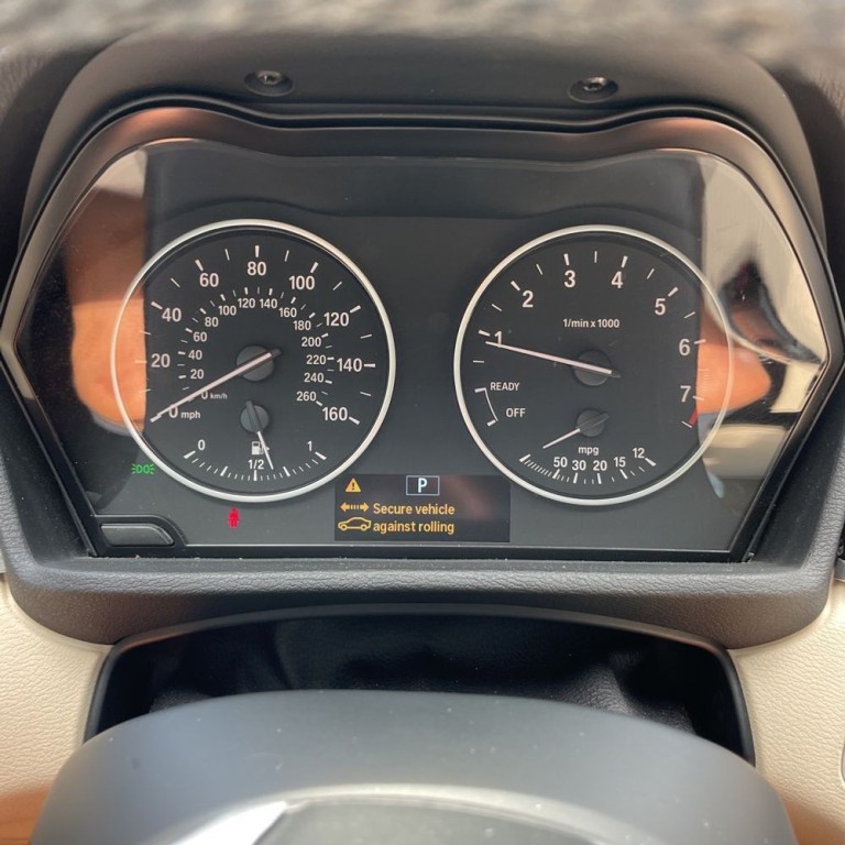 2016 BMW X1 Image 12