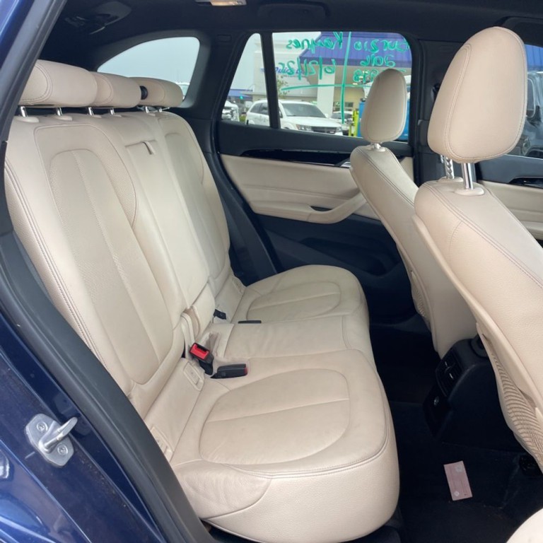 2016 BMW X1 Image 19