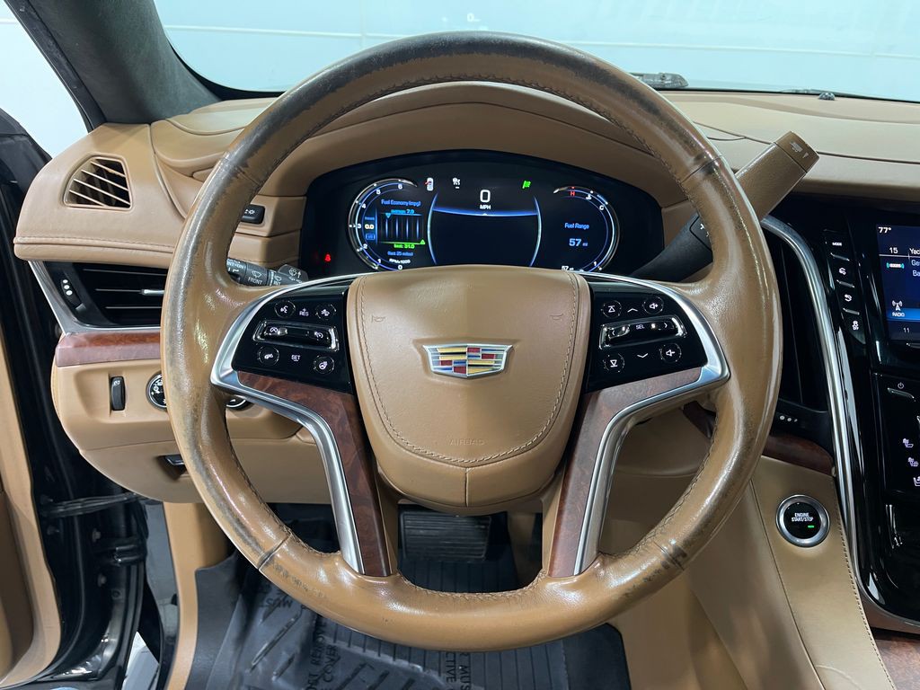 2017 Cadillac Escalade Image 25