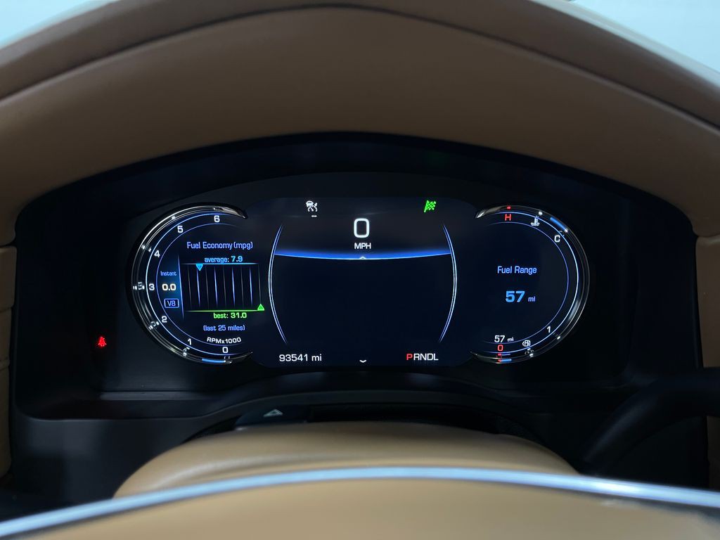 2017 Cadillac Escalade Image 26