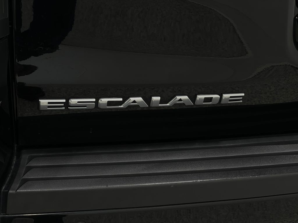 2017 Cadillac Escalade Image 44
