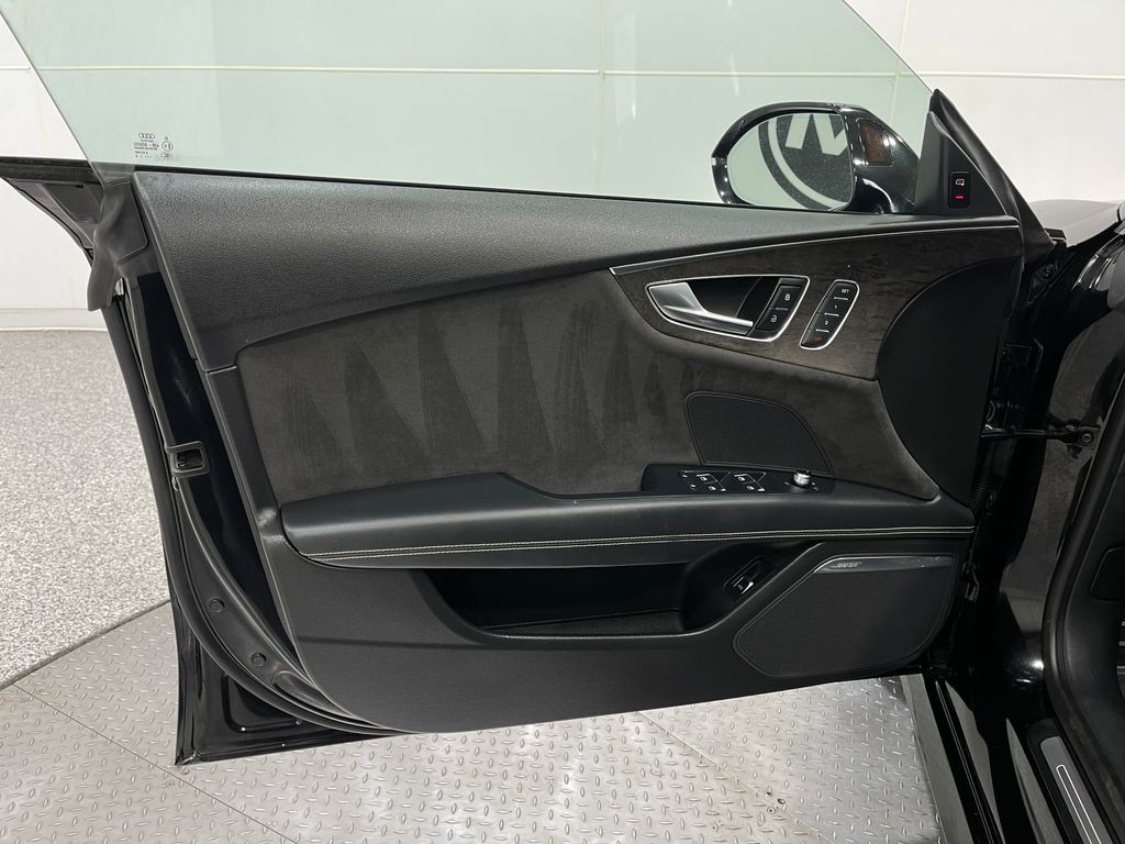 2018 Audi S7 Image 16