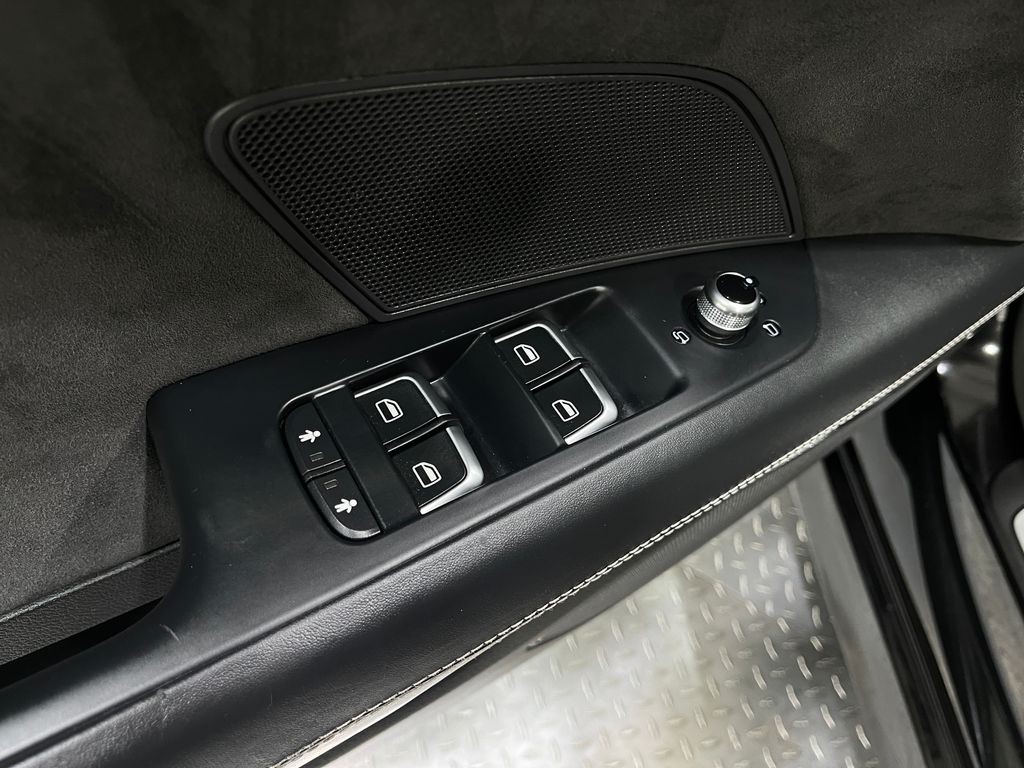 2018 Audi S7 Image 17