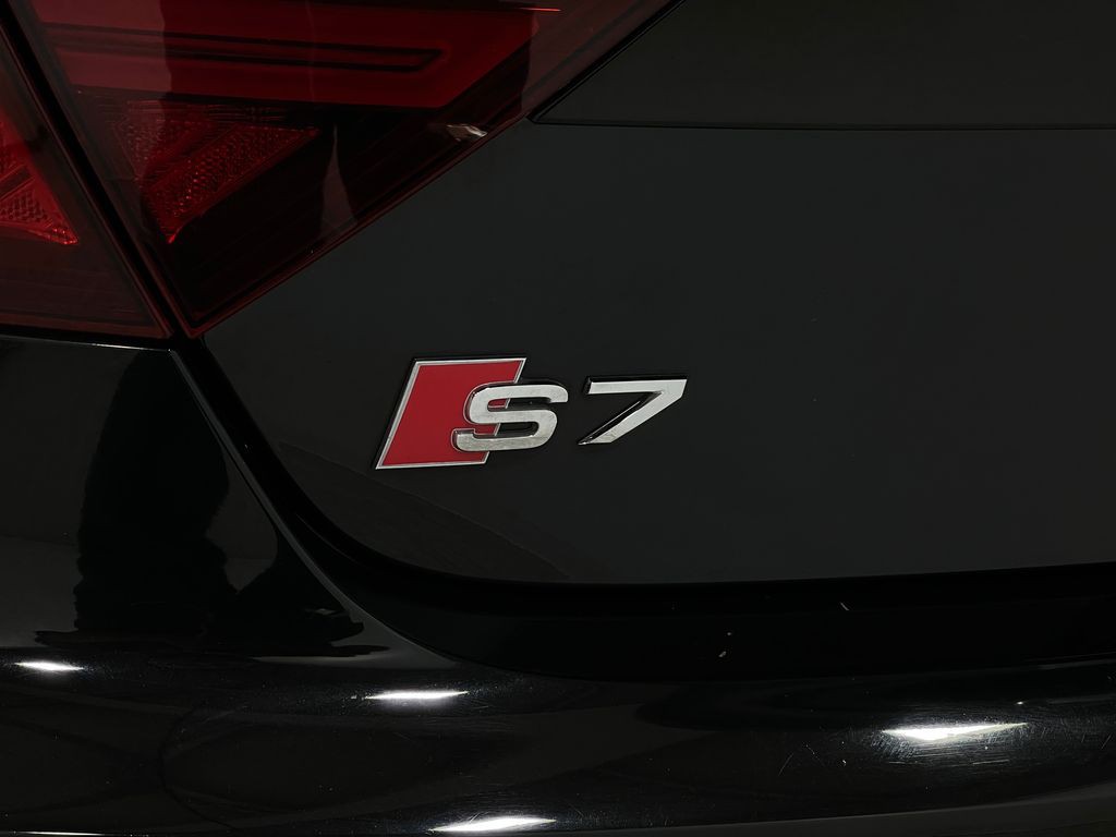 2018 Audi S7 Image 41