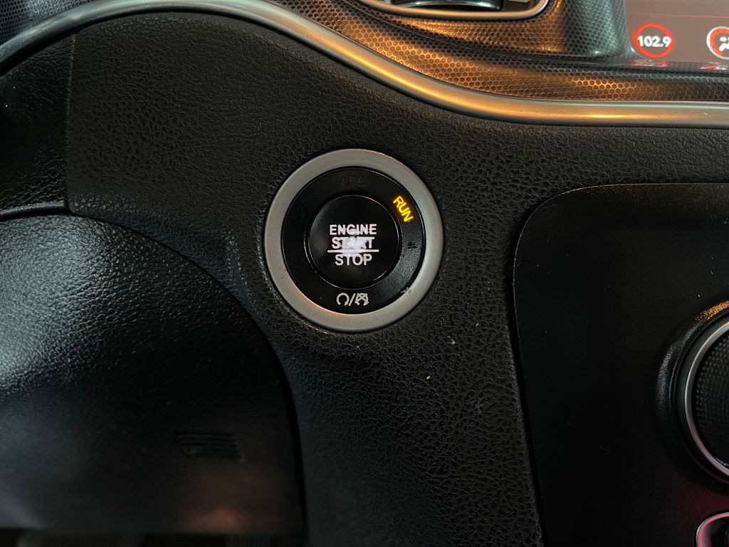 2018 Dodge Charger Image 19