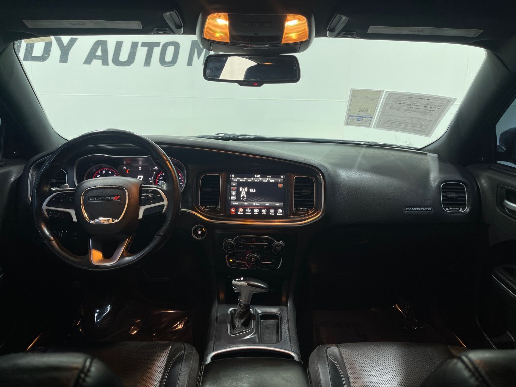2018 Dodge Charger Image 17