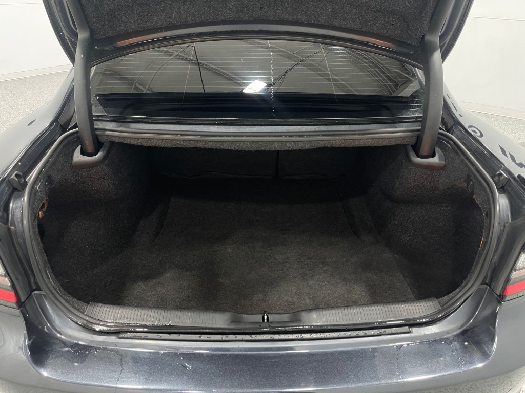 2018 Dodge Charger Image 25