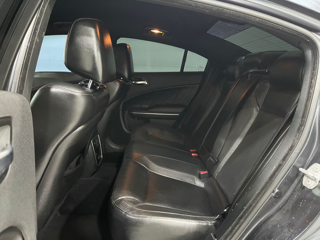 2018 Dodge Charger Image 29