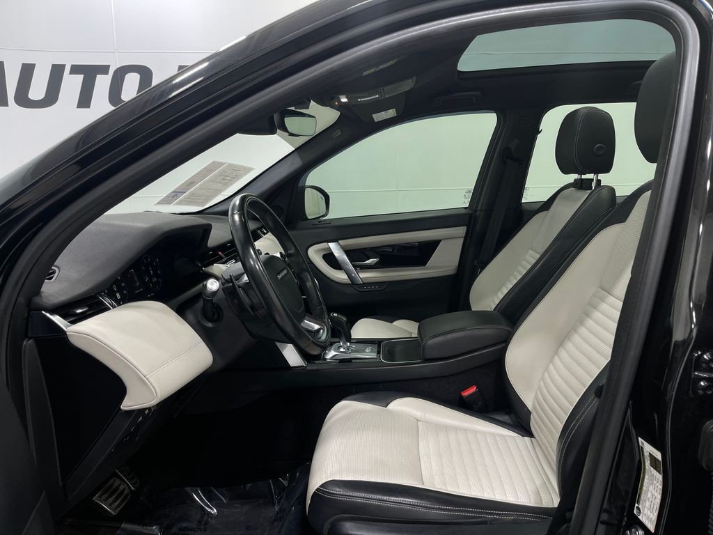 2020 Land Rover Discovery Sport Image 14