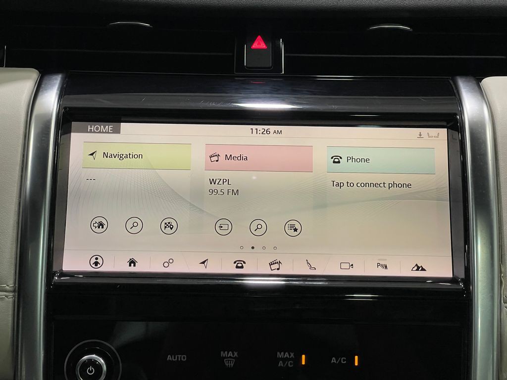 2020 Land Rover Discovery Sport Image 25